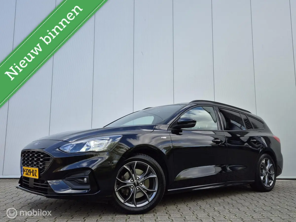 1.0 ECOBOOST HYBRID ST LINE/TREKHAAK/STOEL-STUURVERWARMING/KEYLESS/CAMERA/CLIMATE