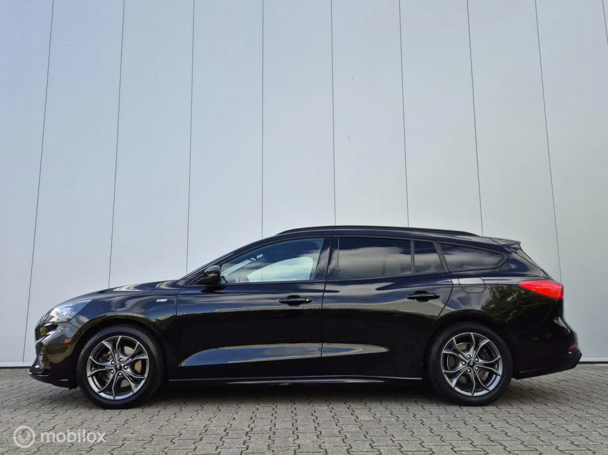 1.0 ECOBOOST HYBRID ST LINE/TREKHAAK/STOEL-STUURVERWARMING/KEYLESS/CAMERA/CLIMATE