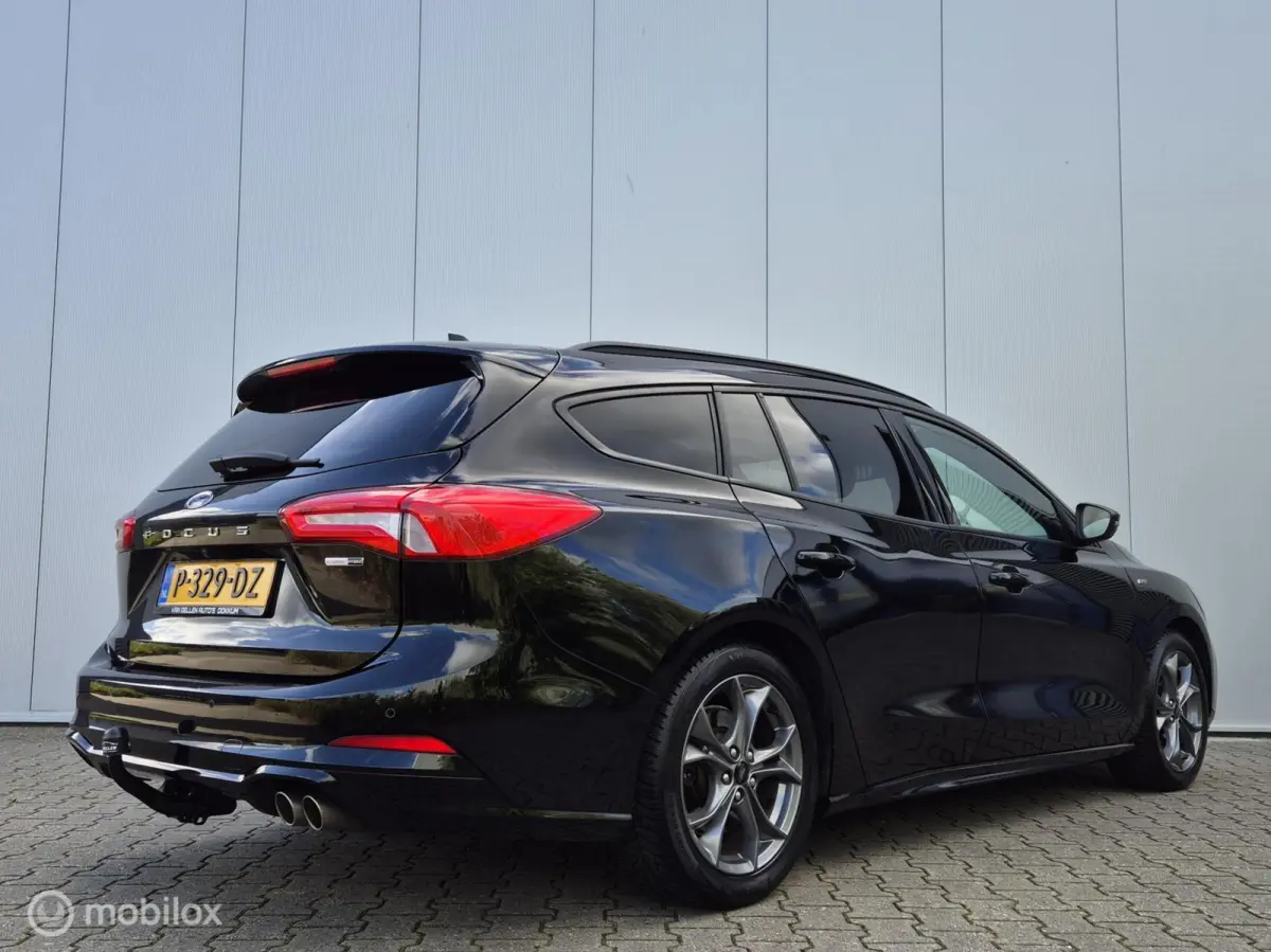 1.0 ECOBOOST HYBRID ST LINE/TREKHAAK/STOEL-STUURVERWARMING/KEYLESS/CAMERA/CLIMATE