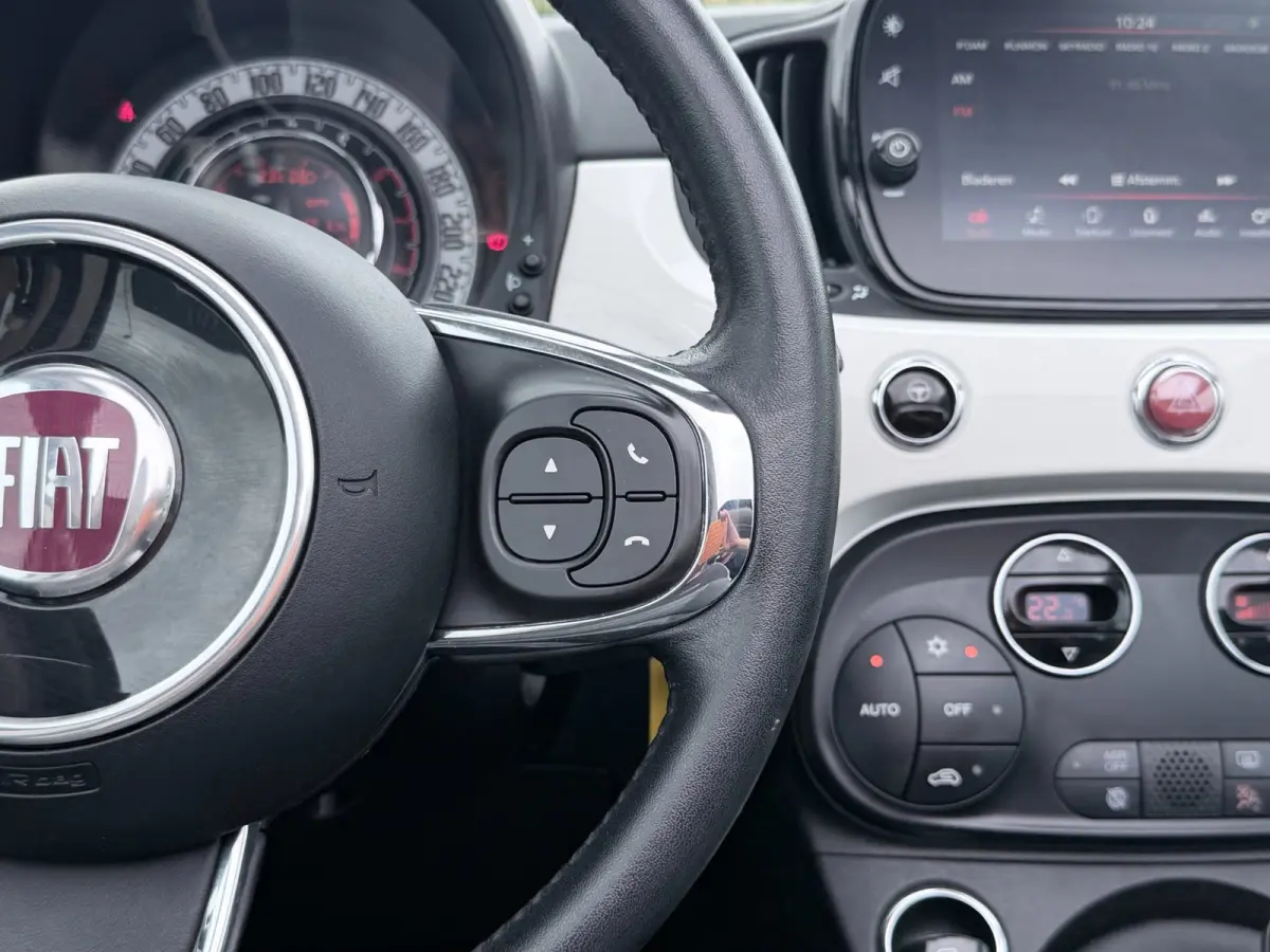 1.2 Lounge | Mirror Edition |PDC | Bluetooth | Cabrio | Carplay |