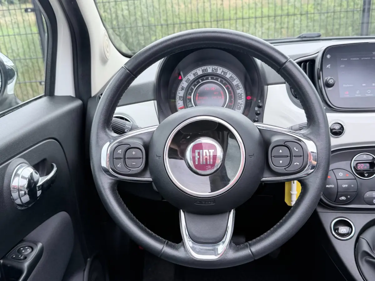 1.2 Lounge | Mirror Edition |PDC | Bluetooth | Cabrio | Carplay |