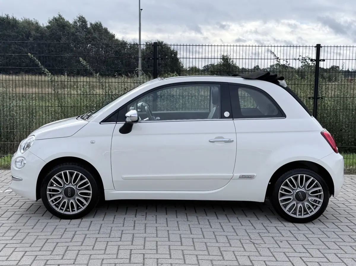 1.2 Lounge | Mirror Edition |PDC | Bluetooth | Cabrio | Carplay |