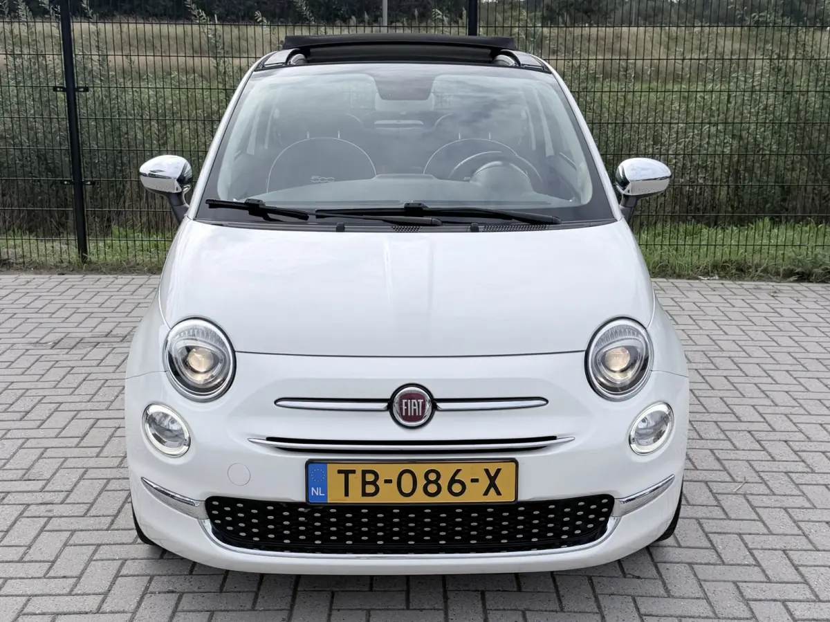1.2 Lounge | Mirror Edition |PDC | Bluetooth | Cabrio | Carplay |