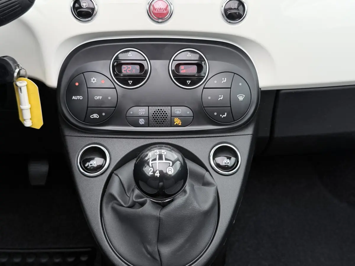 1.2 Lounge | Mirror Edition |PDC | Bluetooth | Cabrio | Carplay |