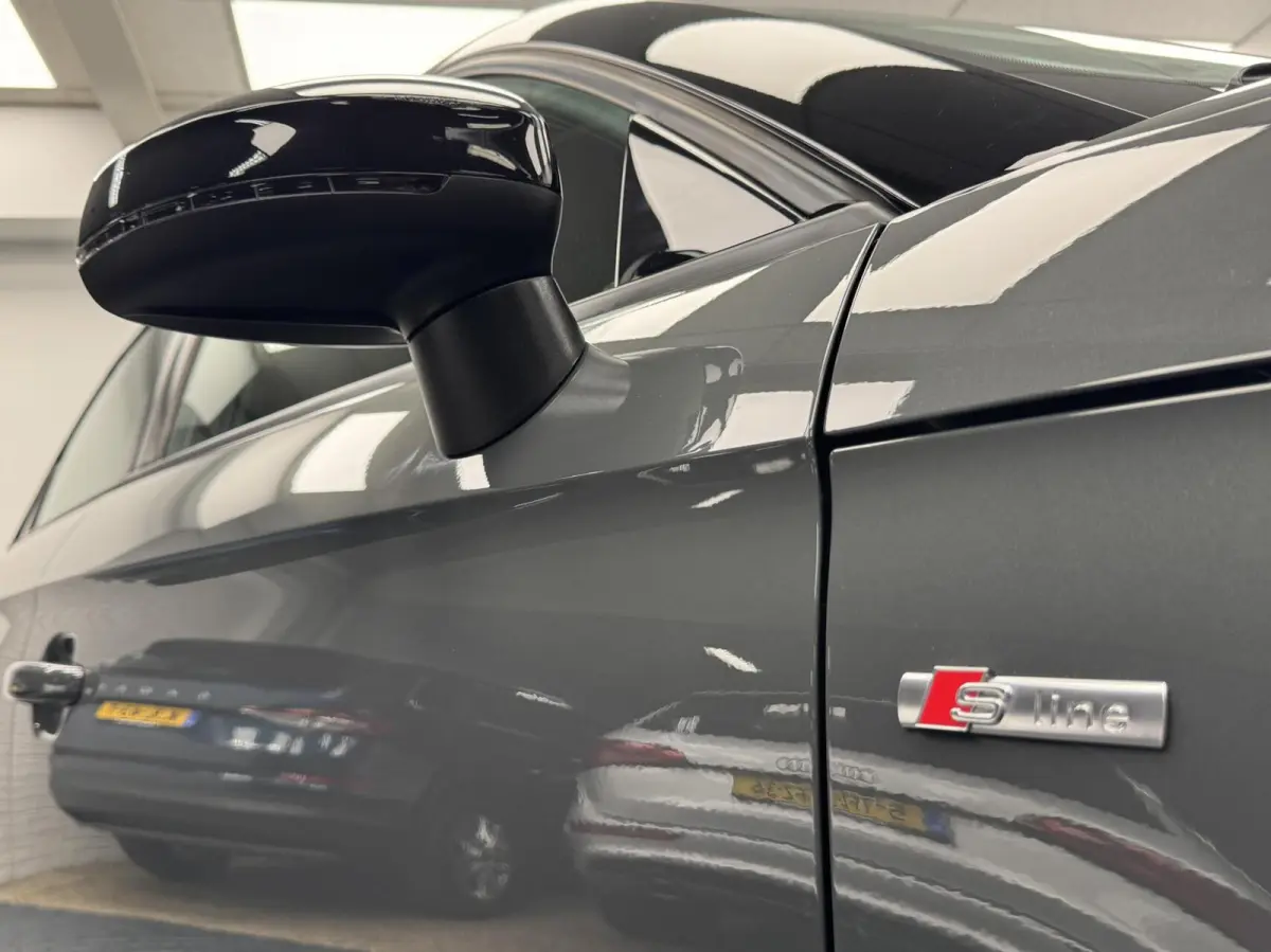 1.0 TFSi S-Line Automaat-Airco-Navigatie-Cr.contr-Bluetooth-Lm17''velgen