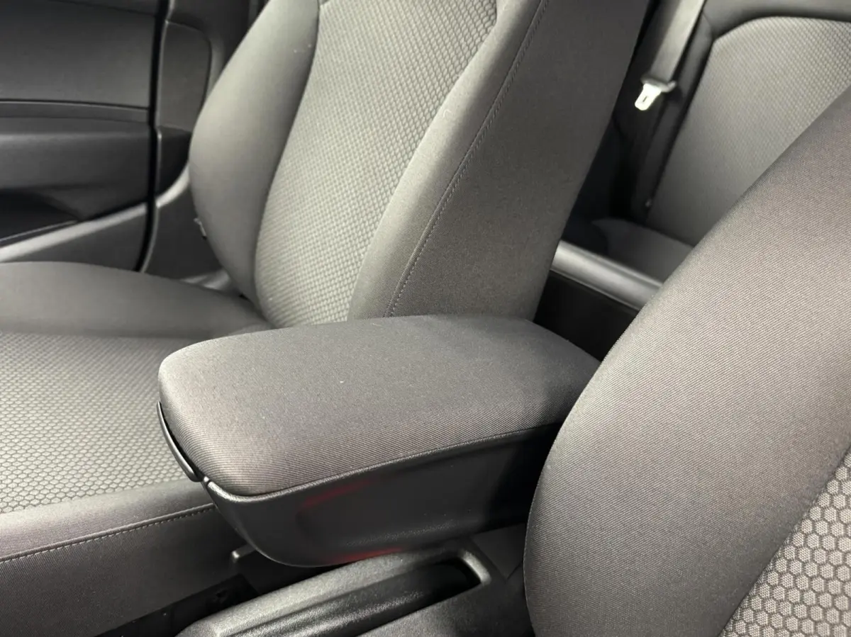 1.0 TFSi S-Line Automaat-Airco-Navigatie-Cr.contr-Bluetooth-Lm17''velgen