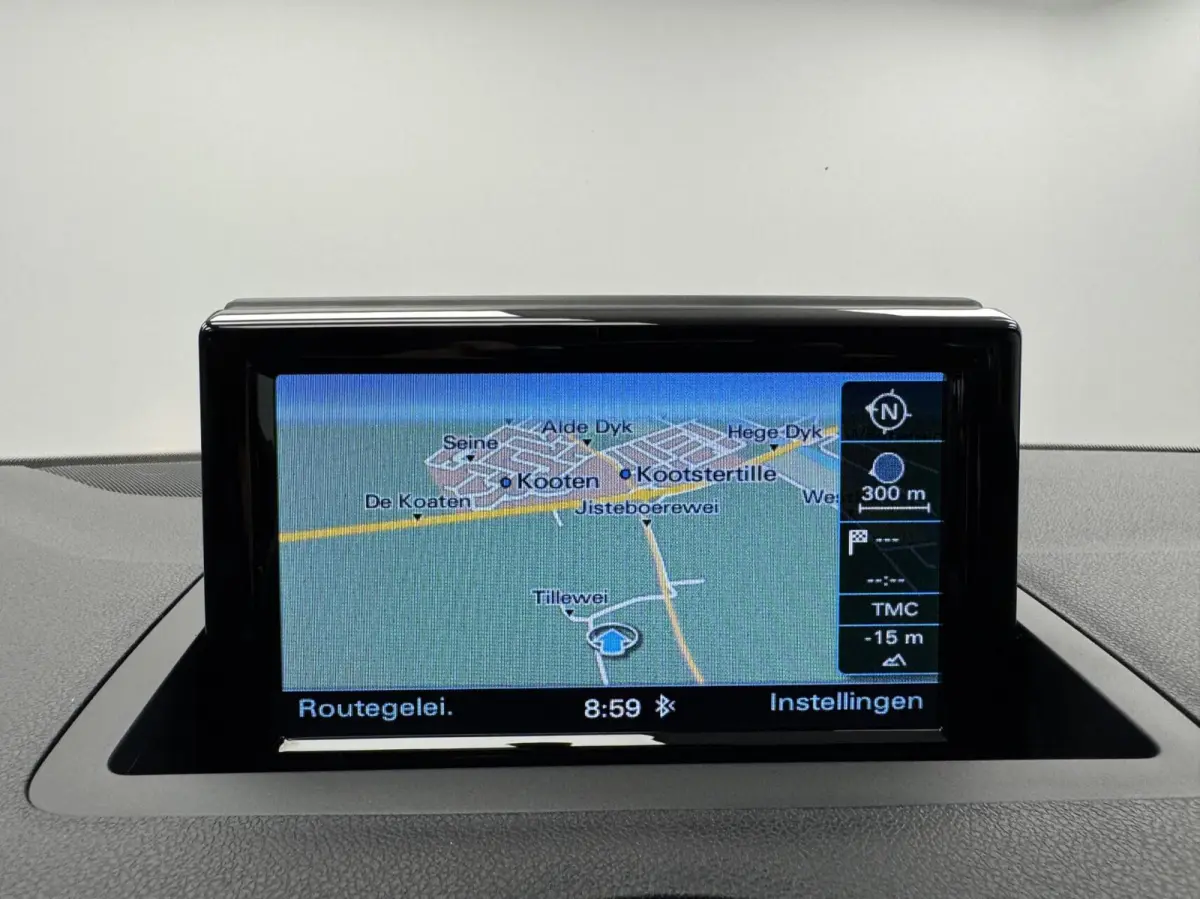 1.0 TFSi S-Line Automaat-Airco-Navigatie-Cr.contr-Bluetooth-Lm17''velgen