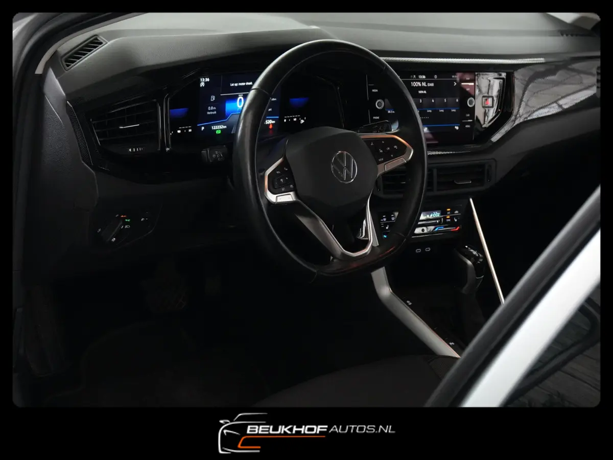 1.0 TSI Business Automaat Virtual Navigatie
