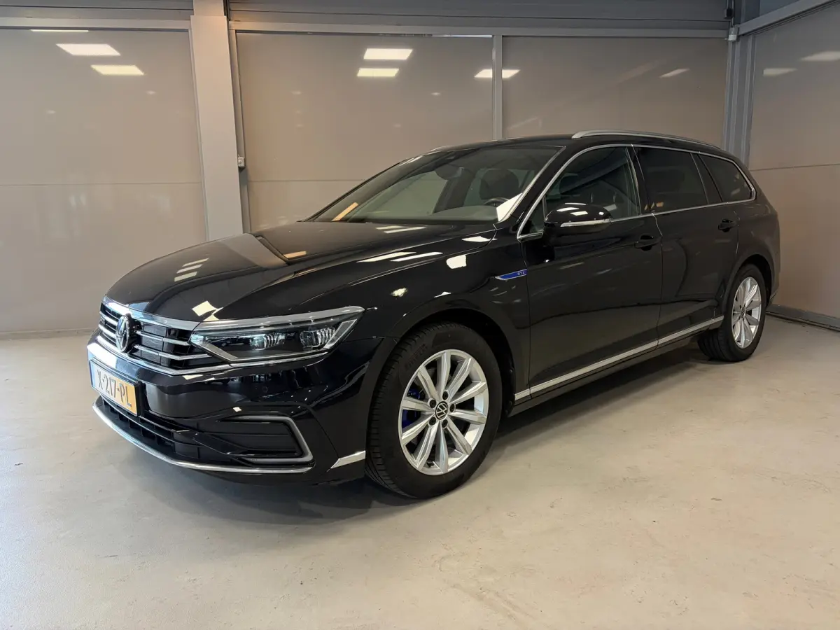 GTE Business 1.4 TSI PHEV | Trekhaak | Matrix LED koplampen | Winterpakket |