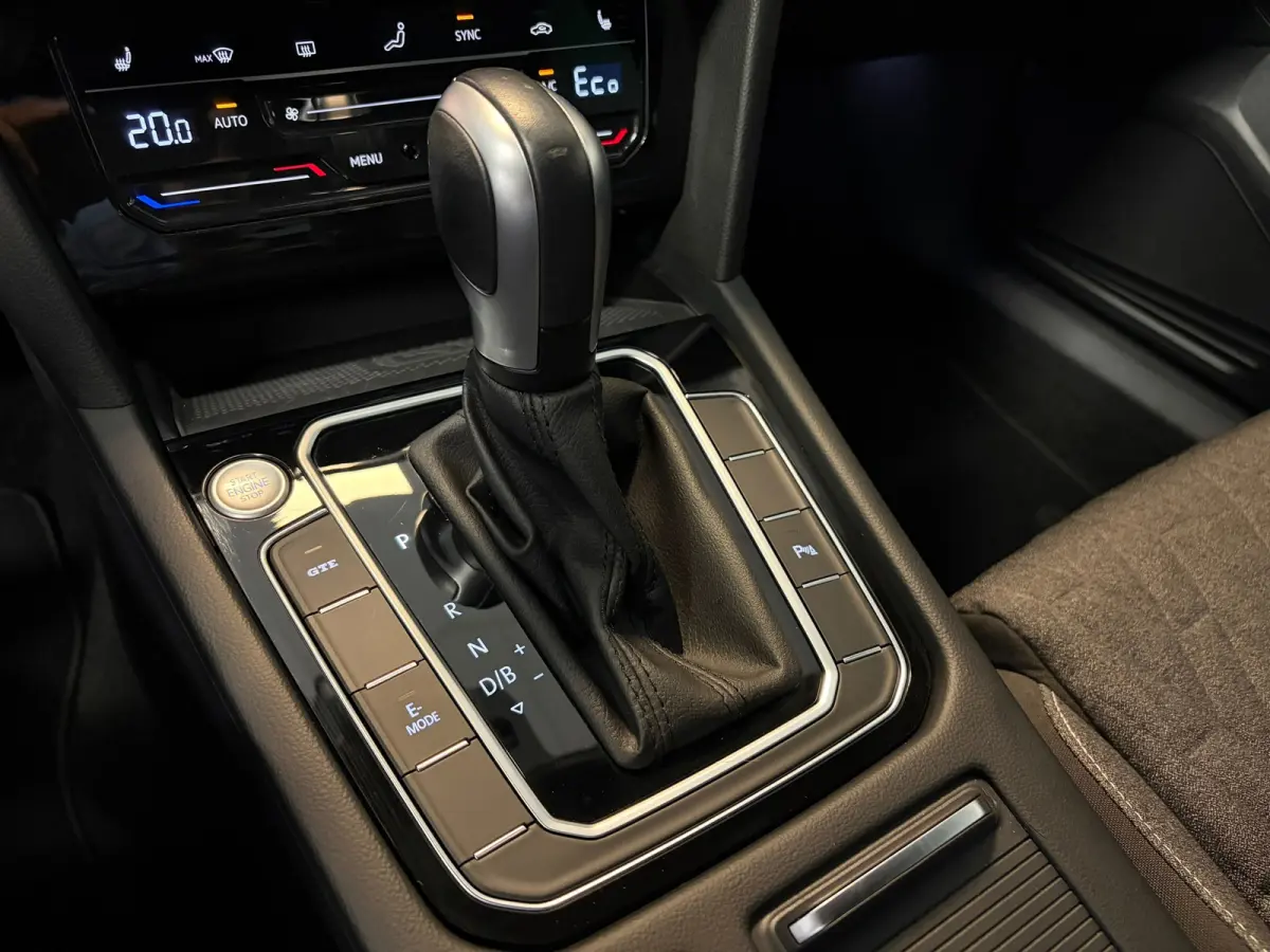 GTE Business 1.4 TSI PHEV | Trekhaak | Matrix LED koplampen | Winterpakket |