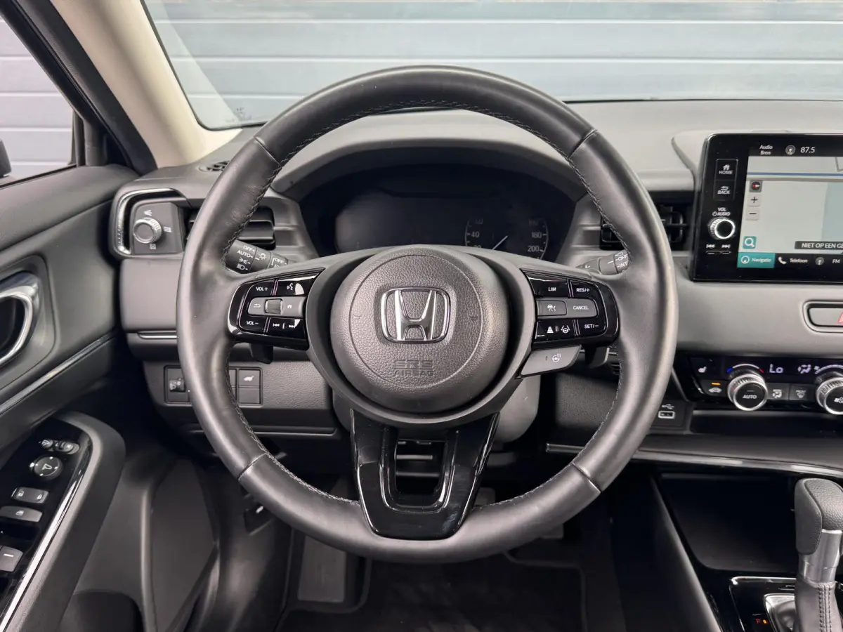 1.5 E:HEV ADVANCE I AUTOMAAT I P-CAMERA I STOELVERWARMING I APPLE CARPLAY I ANDROID AUTO