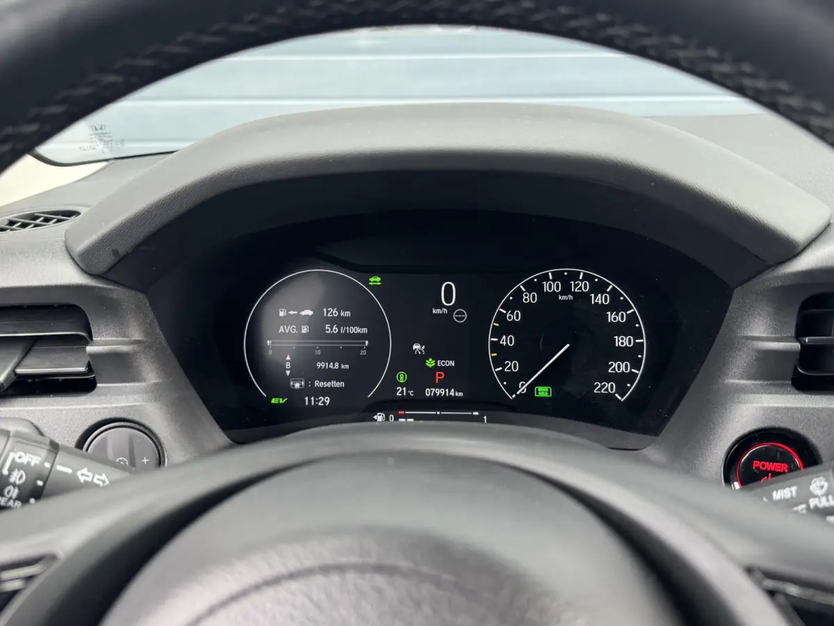 1.5 E:HEV ADVANCE I AUTOMAAT I P-CAMERA I STOELVERWARMING I APPLE CARPLAY I ANDROID AUTO