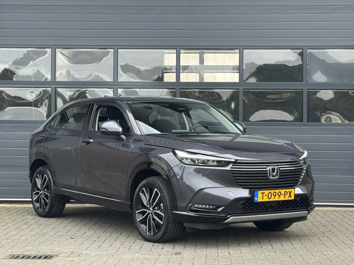 1.5 E:HEV ADVANCE I AUTOMAAT I P-CAMERA I STOELVERWARMING I APPLE CARPLAY I ANDROID AUTO