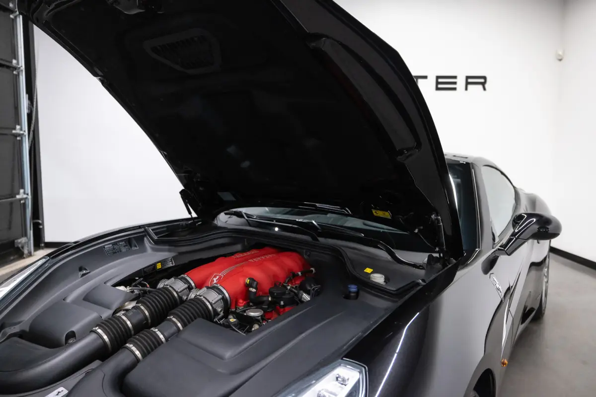 4.3 V8 30 Btw auto, (€ 107.396,69 Ex B.T.W) DEALER AUTO Dealer auto