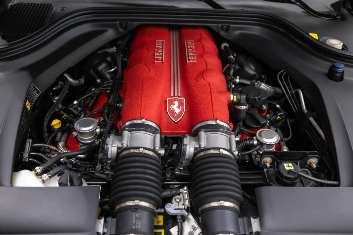 4.3 V8 30 Btw auto, (€ 107.396,69 Ex B.T.W) DEALER AUTO Dealer auto