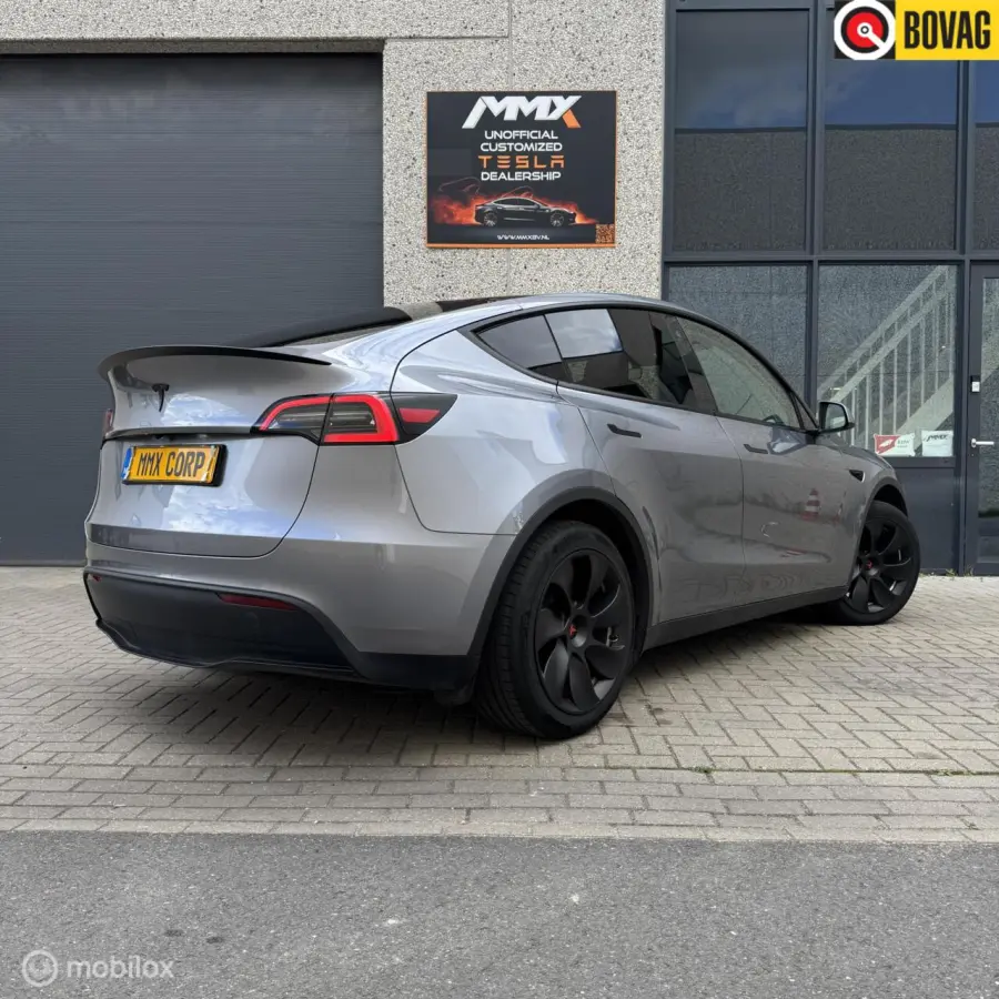 Long Range AWD + MMX PACK + EAP + ACC BOOST