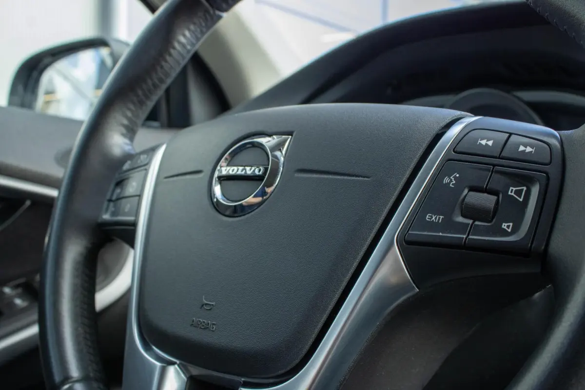 2.0 T2 Inscription|Parkeersensor achter|Bleutooth|Airco