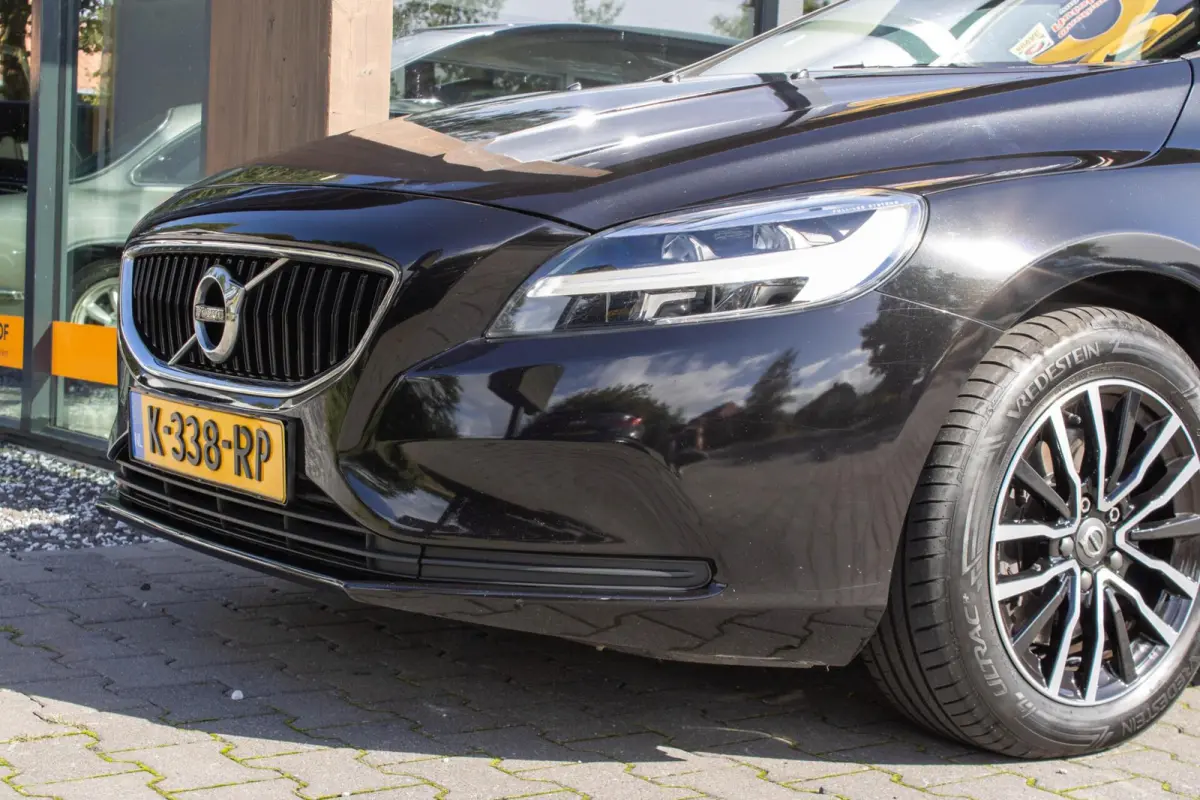 2.0 T2 Inscription|Parkeersensor achter|Bleutooth|Airco
