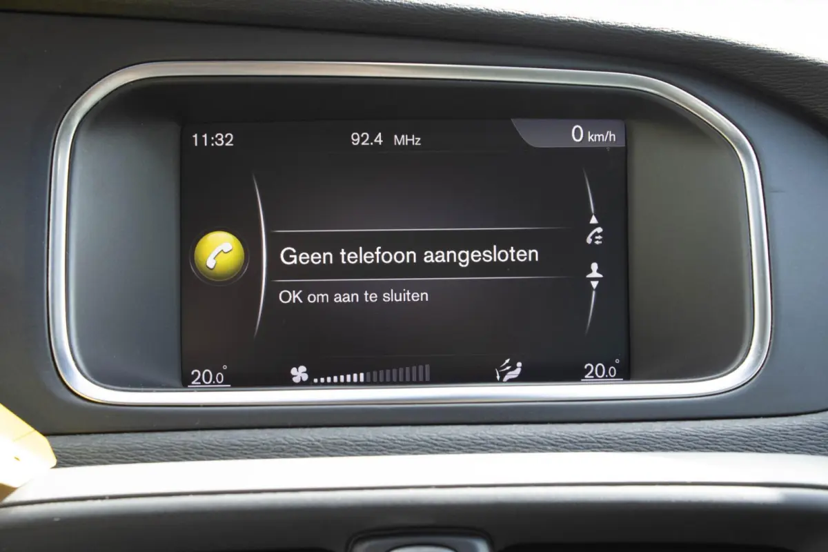 2.0 T2 Inscription|Parkeersensor achter|Bleutooth|Airco