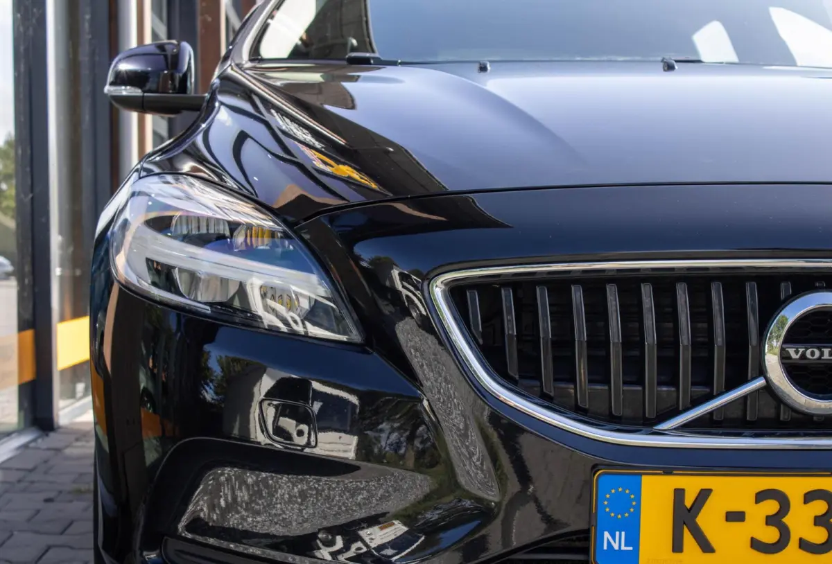 2.0 T2 Inscription|Parkeersensor achter|Bleutooth|Airco
