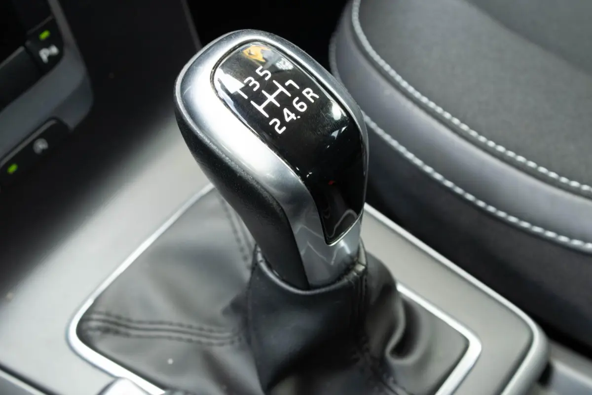 2.0 T2 Inscription|Parkeersensor achter|Bleutooth|Airco