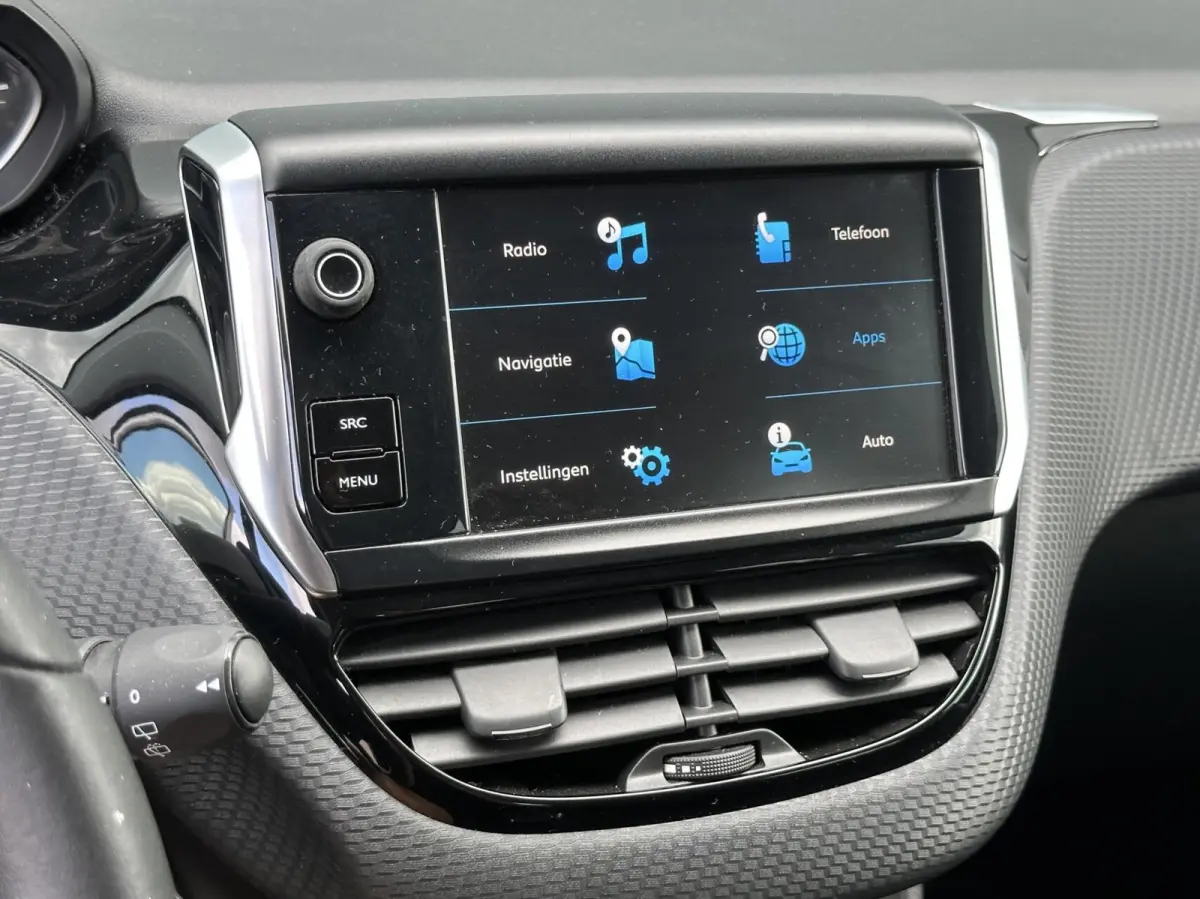 1.2 PureTech Blue Lion Carplay nieuwe apk!