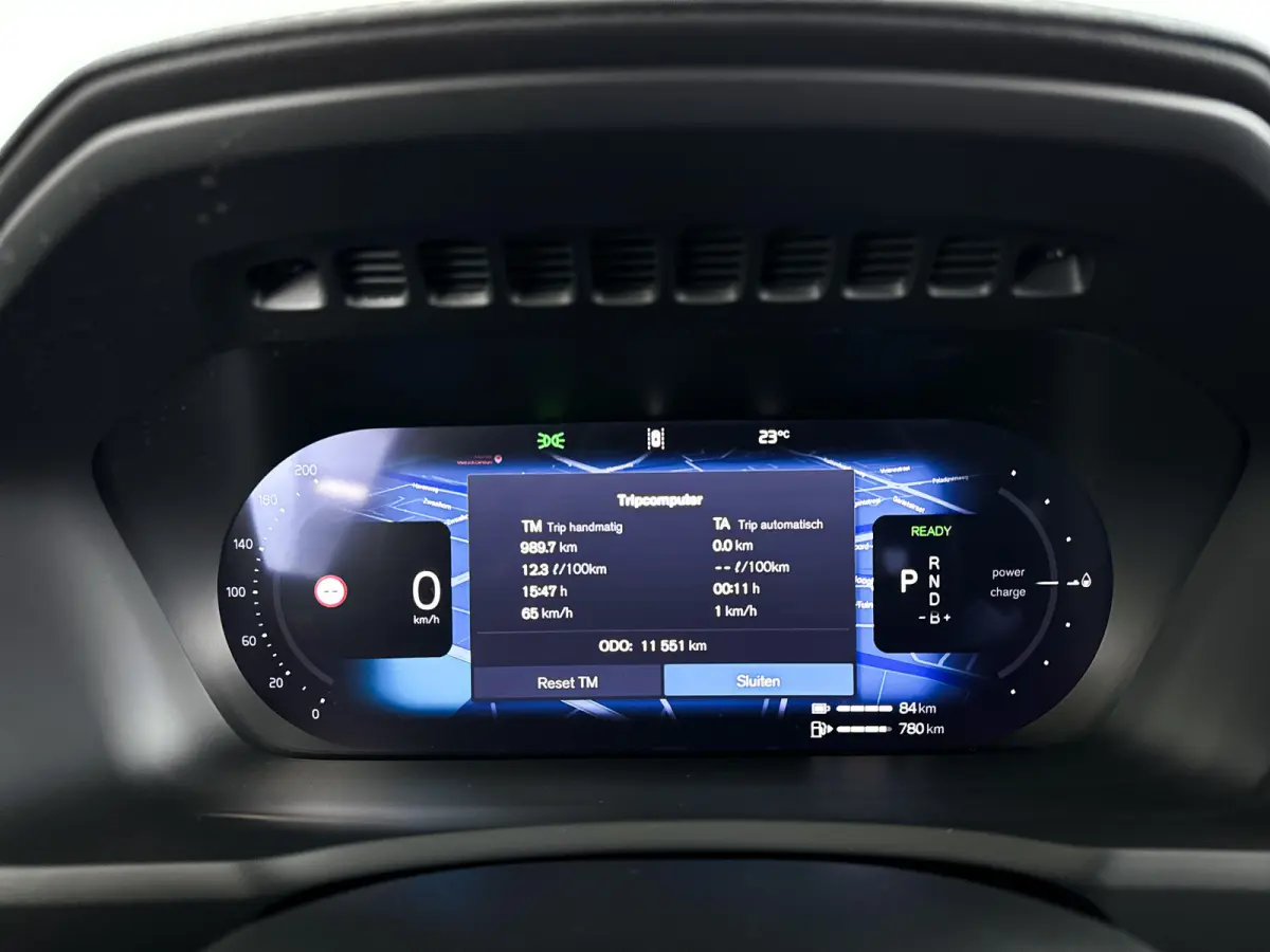 T8 Plug-in hybrid AWD Ultra Dark | SOH 100% | Panoramadak | 360° camera | Bowers & Wilkins | Luchtvering | Head-up display | Stoelventilatie | Trekhaak