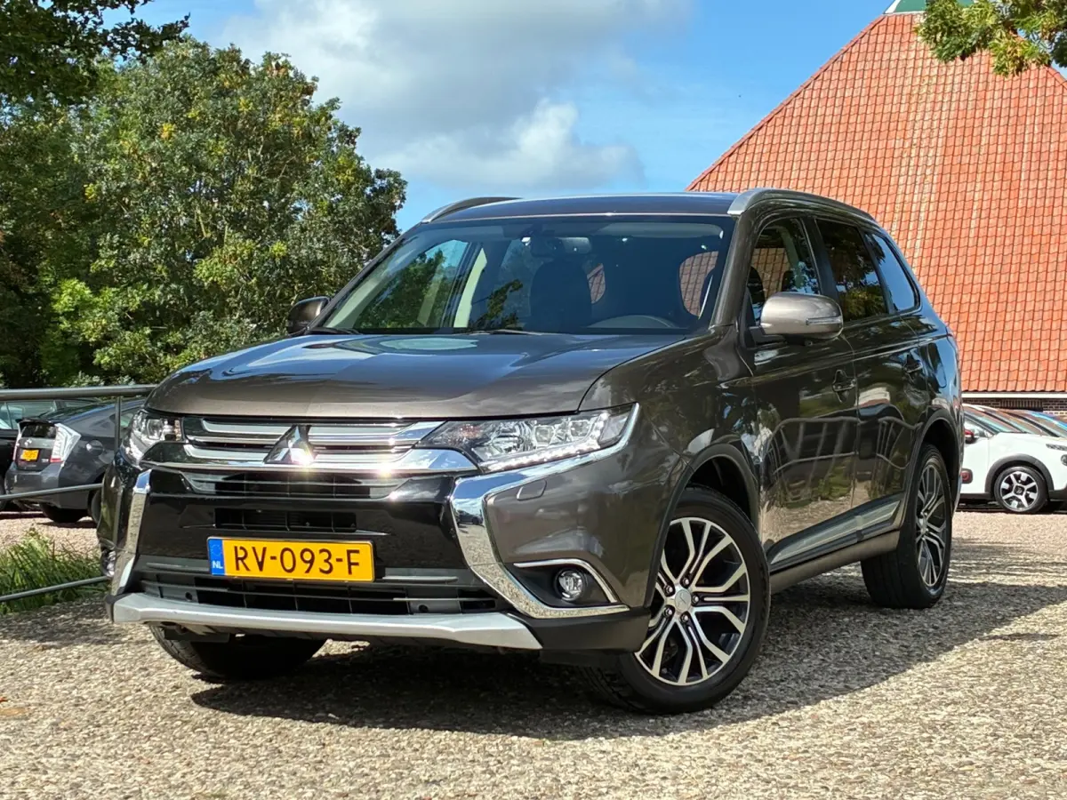 2.0 Connect Pro | Automaat | DAB + Carplay + Clima nu €16.975