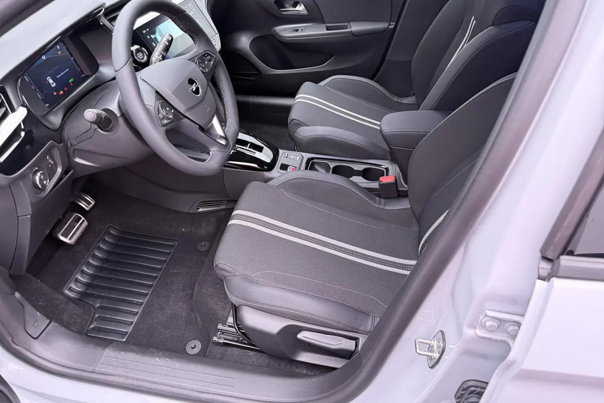 1.2 Turbo Hybrid GS Voorraad Voordeel / 2+6 Jaar Garantie