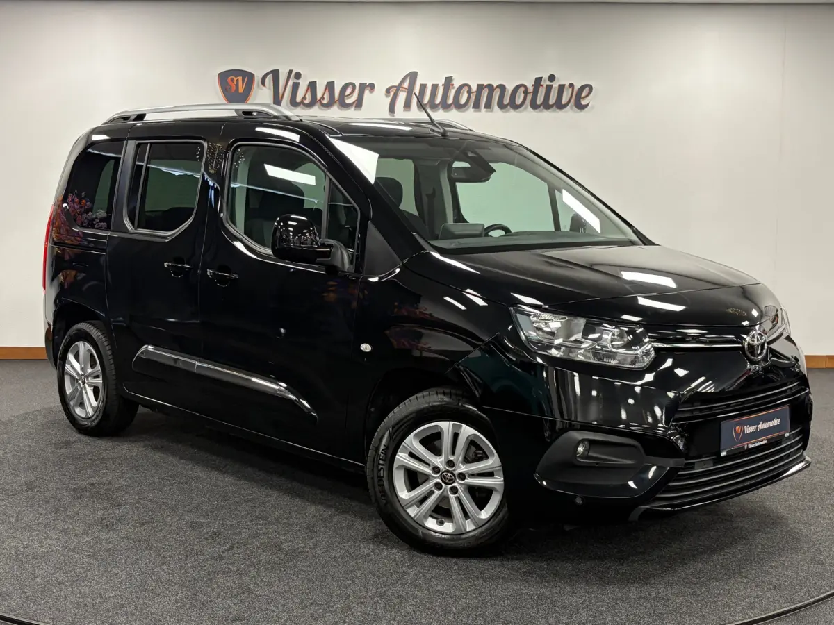 1.2 Turbo L1*5Pers*Design*Panoramadak*PDC*Camera*Navi*Trekhaak*Apple-Carplay*Cruise-Control*