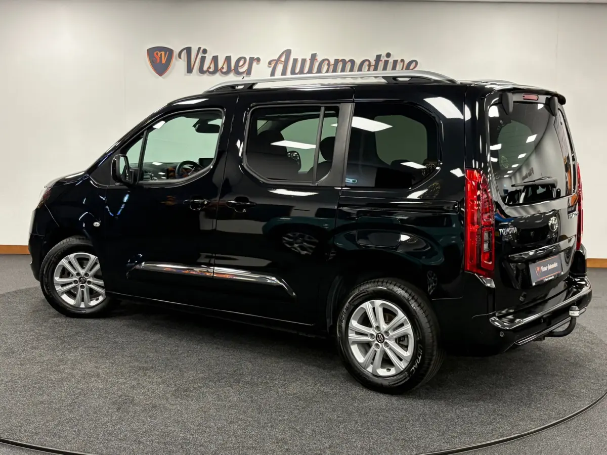 1.2 Turbo L1*5Pers*Design*Panoramadak*PDC*Camera*Navi*Trekhaak*Apple-Carplay*Cruise-Control*