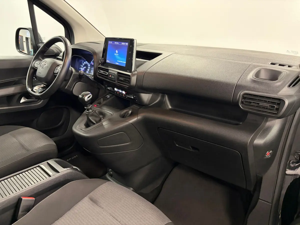 1.2 Turbo L1*5Pers*Design*Panoramadak*PDC*Camera*Navi*Trekhaak*Apple-Carplay*Cruise-Control*