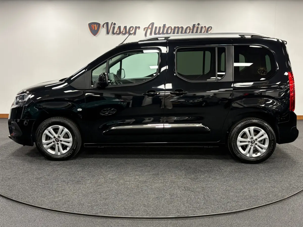 1.2 Turbo L1*5Pers*Design*Panoramadak*PDC*Camera*Navi*Trekhaak*Apple-Carplay*Cruise-Control*