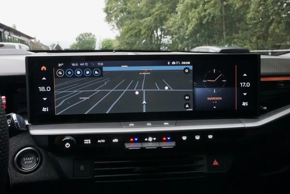 1.2 Turbo Hybrid GS HUD|360 camera!