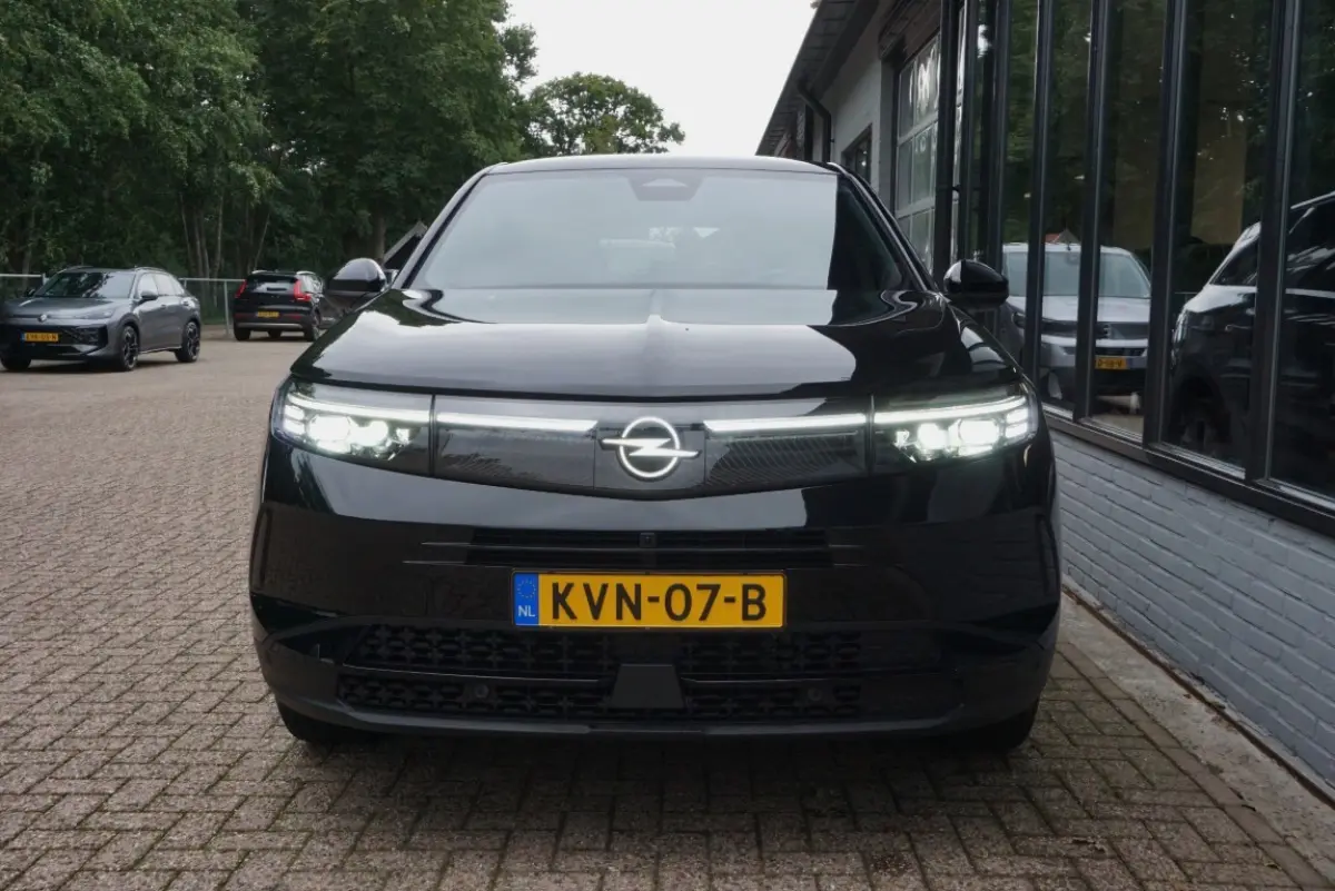1.2 Turbo Hybrid GS HUD|360 camera!