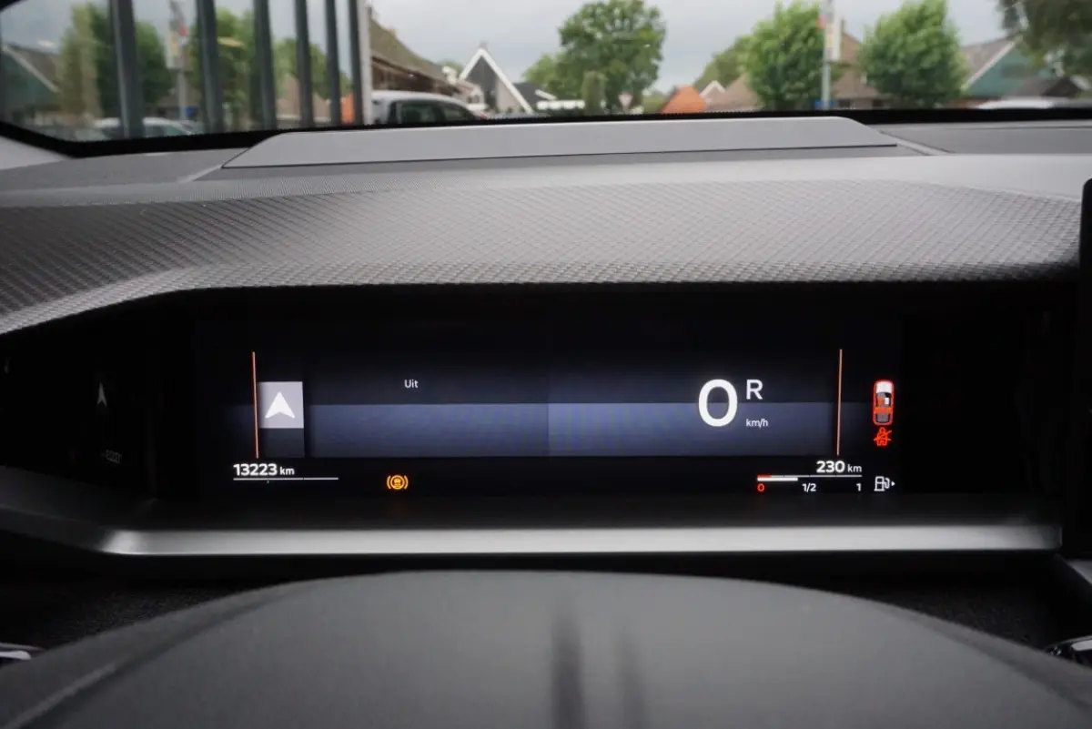 1.2 Turbo Hybrid GS HUD|360 camera!