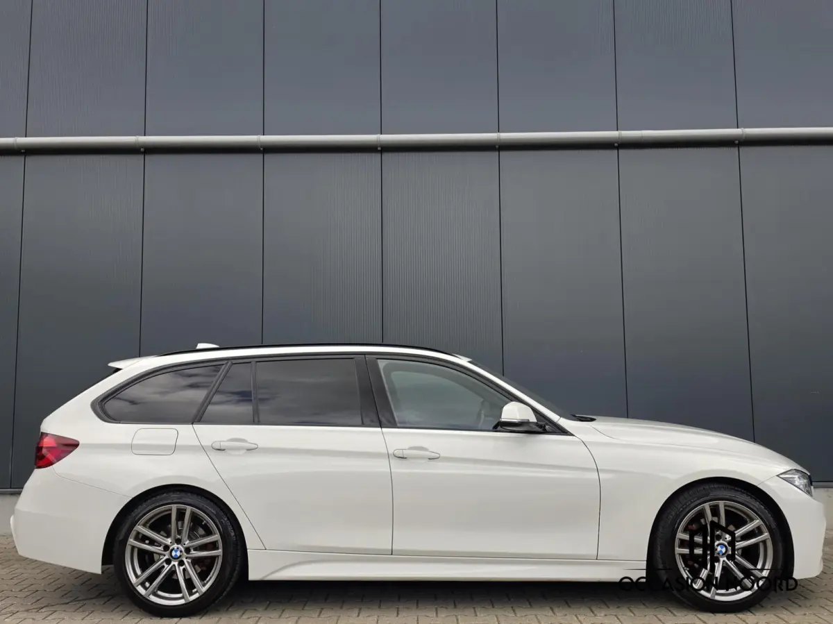 318i M Sport|Navi|Cruise|Stoelvw|Lmv|Pdc
