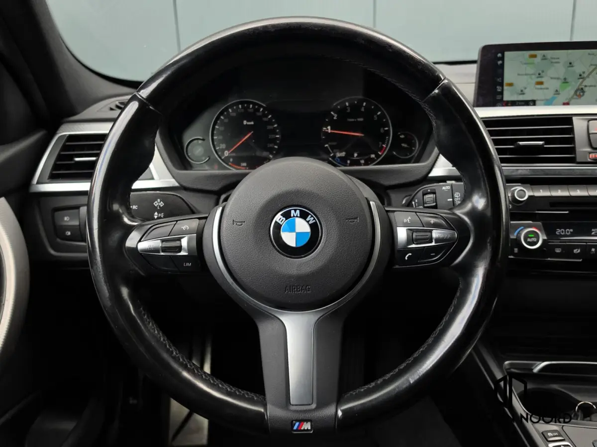 318i M Sport|Navi|Cruise|Stoelvw|Lmv|Pdc