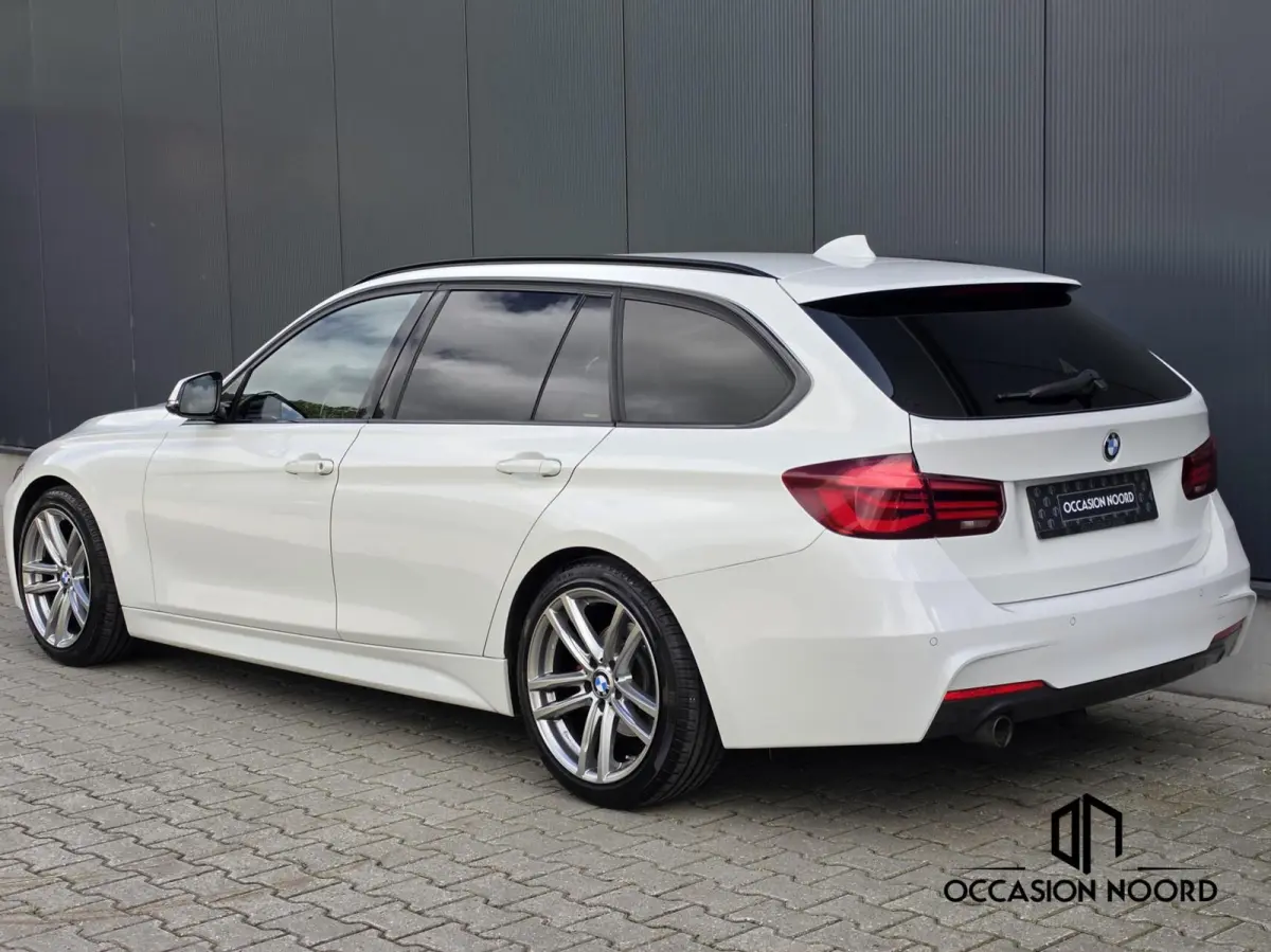 318i M Sport|Navi|Cruise|Stoelvw|Lmv|Pdc