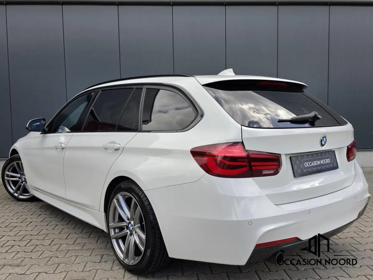 318i M Sport|Navi|Cruise|Stoelvw|Lmv|Pdc