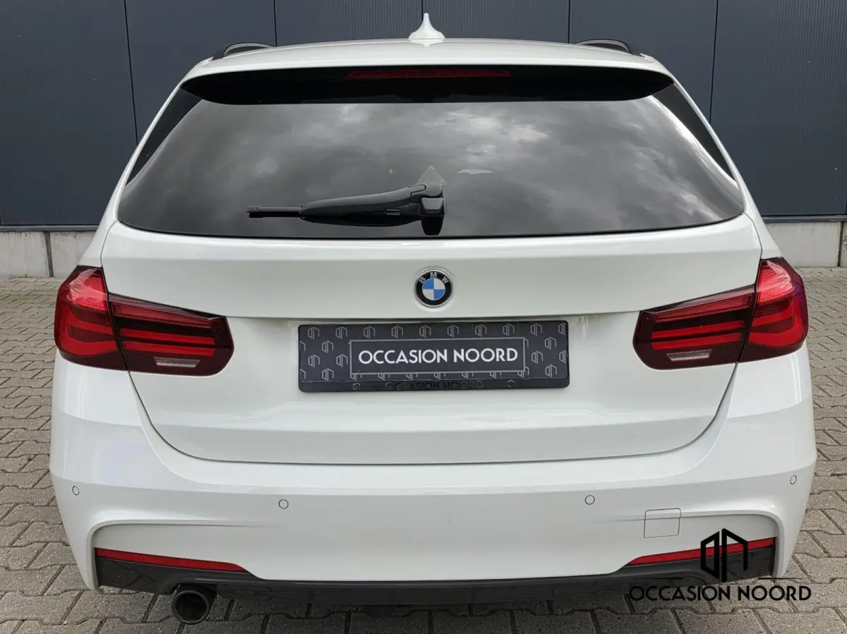 318i M Sport|Navi|Cruise|Stoelvw|Lmv|Pdc