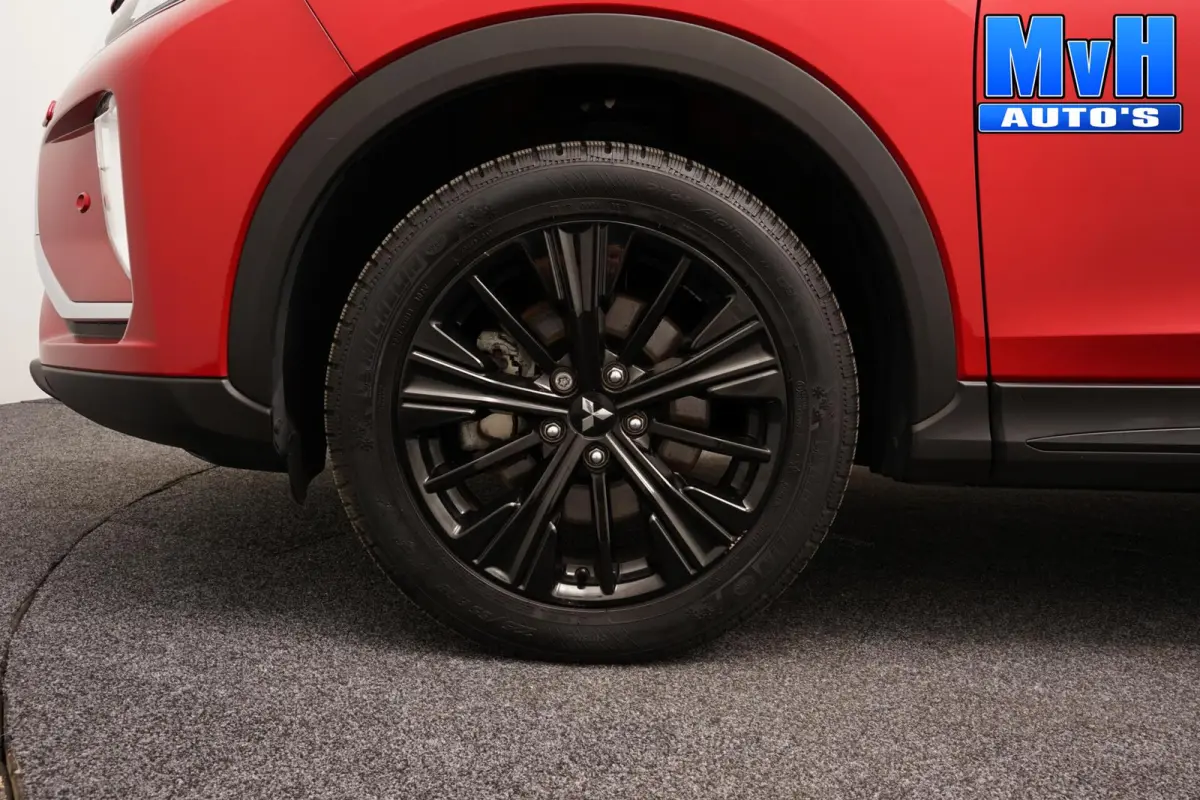1.5 DI-T Black Edition|360°|TREKH
