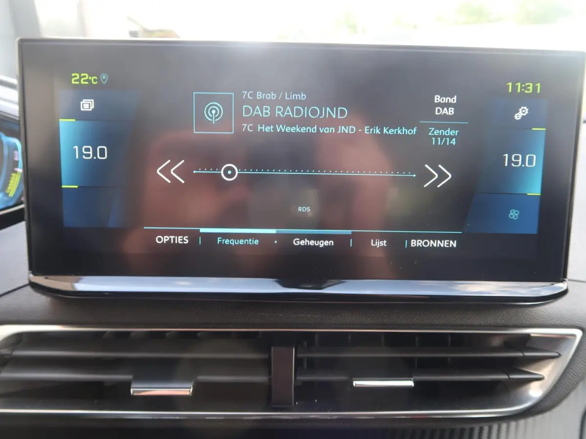 1.6 HYbrid 360CAMERA|DODEHOEK|NAVIGATIE|CARPLAY|RIJSTROOK|AIRCO|ZEER MOOI