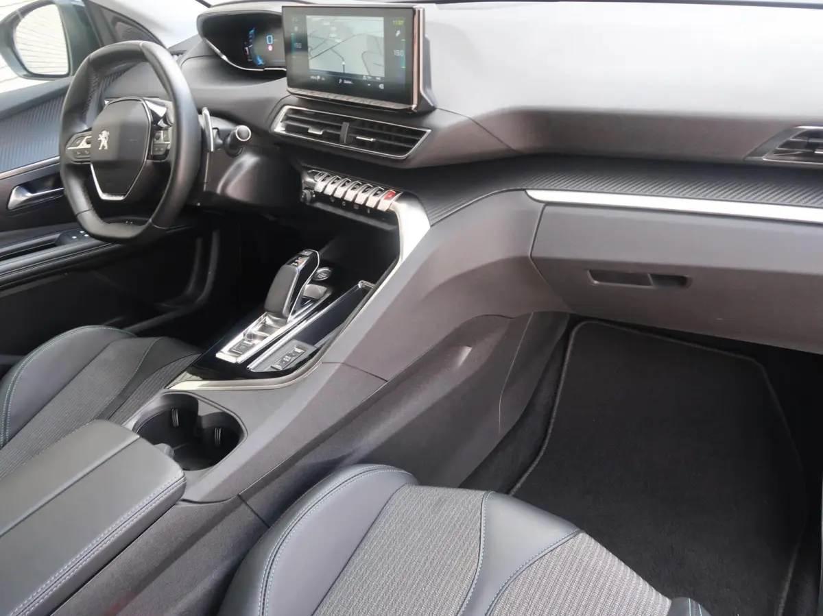 1.6 HYbrid 360CAMERA|DODEHOEK|NAVIGATIE|CARPLAY|RIJSTROOK|AIRCO|ZEER MOOI
