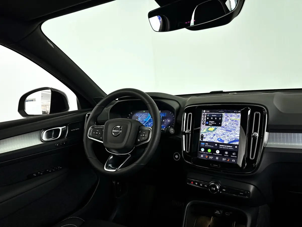 B4 Plus Dark | Panoramadak | 360° camera | Harman Kardon | Stoel- en stuurverwarming | Trekhaak