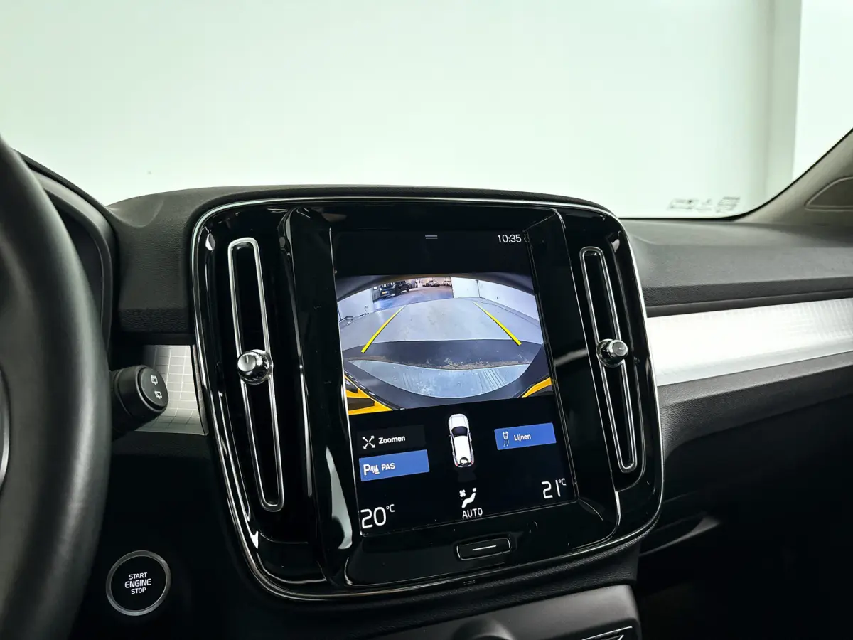 T3 Momentum Pro | Panoramadak | Parkeercamera | Stoelverwarming