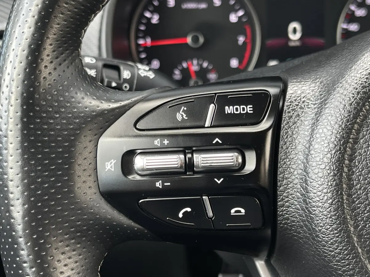 1.0 T-GDi MHEV GT-Line Automaat | Navi | Clima | Camera | Stoel-/Stuurverwarming | Apple Carplay | Android Auto | Lane Assist | Cruise Control |