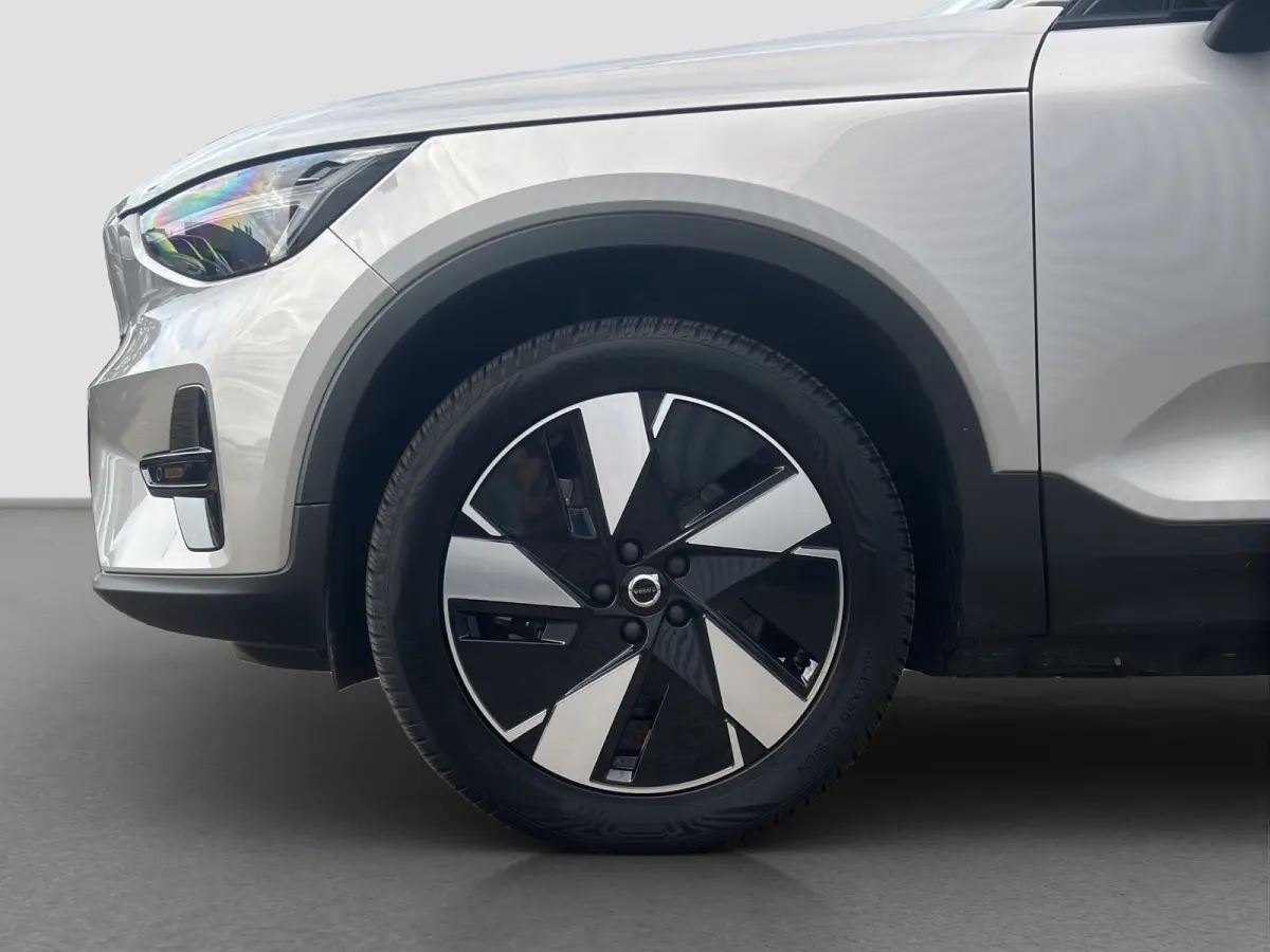 Single Motor Extended Range Plus 82 kWh | Camera | Stoelverwarming | Adap. Cruise | Apple Carplay