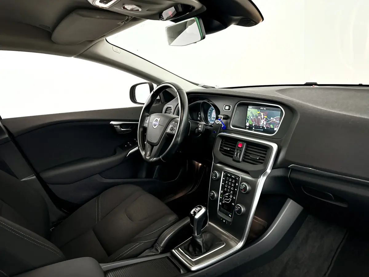 2.0 T2 Nordic | Park assist | Airco | Cruise control