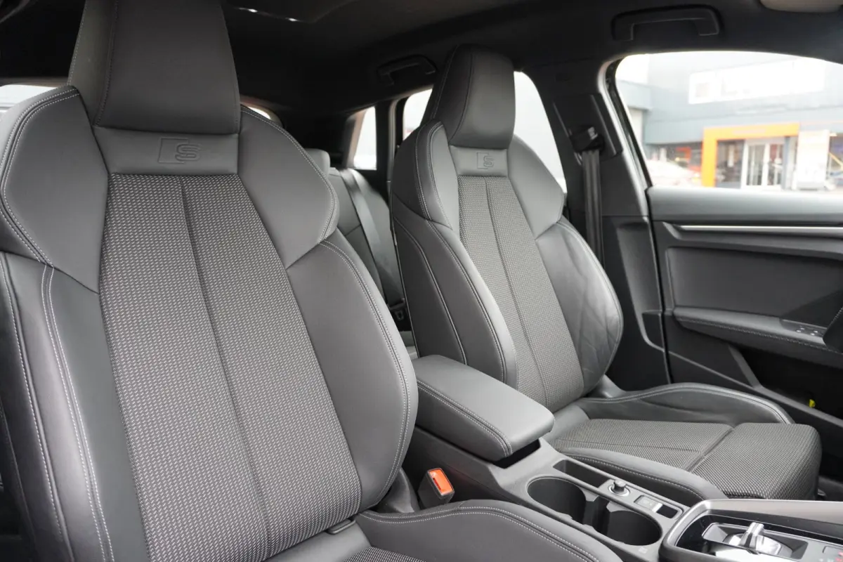 30 TFSI S edition | Automaat | Navigatie | Vol opties | Dealerauto | Inruil mogelijk